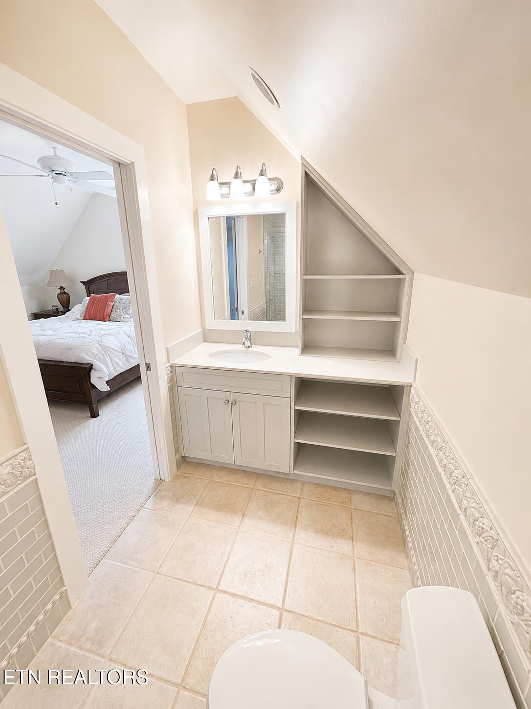 8941 Kelsey Lane, Knoxville, TN - Fort Loudoun and Tellico Lake Real Estate - Image# 42