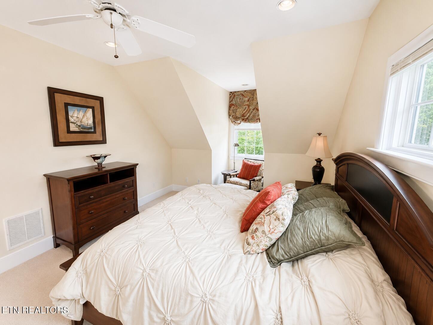 8941 Kelsey Lane, Knoxville, TN - Fort Loudoun and Tellico Lake Real Estate - Image# 40