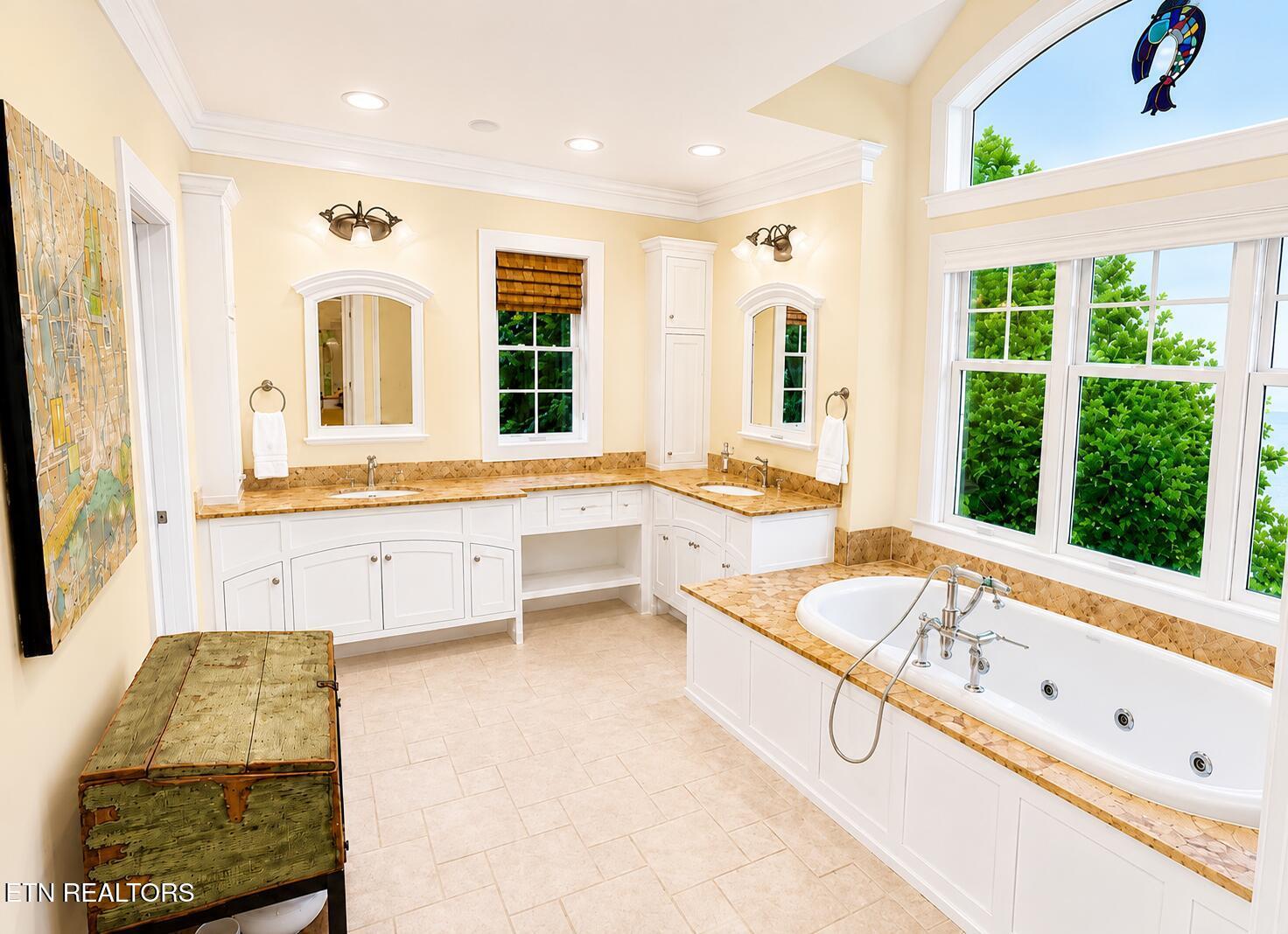 8941 Kelsey Lane, Knoxville, TN - Fort Loudoun and Tellico Lake Real Estate - Image# 25