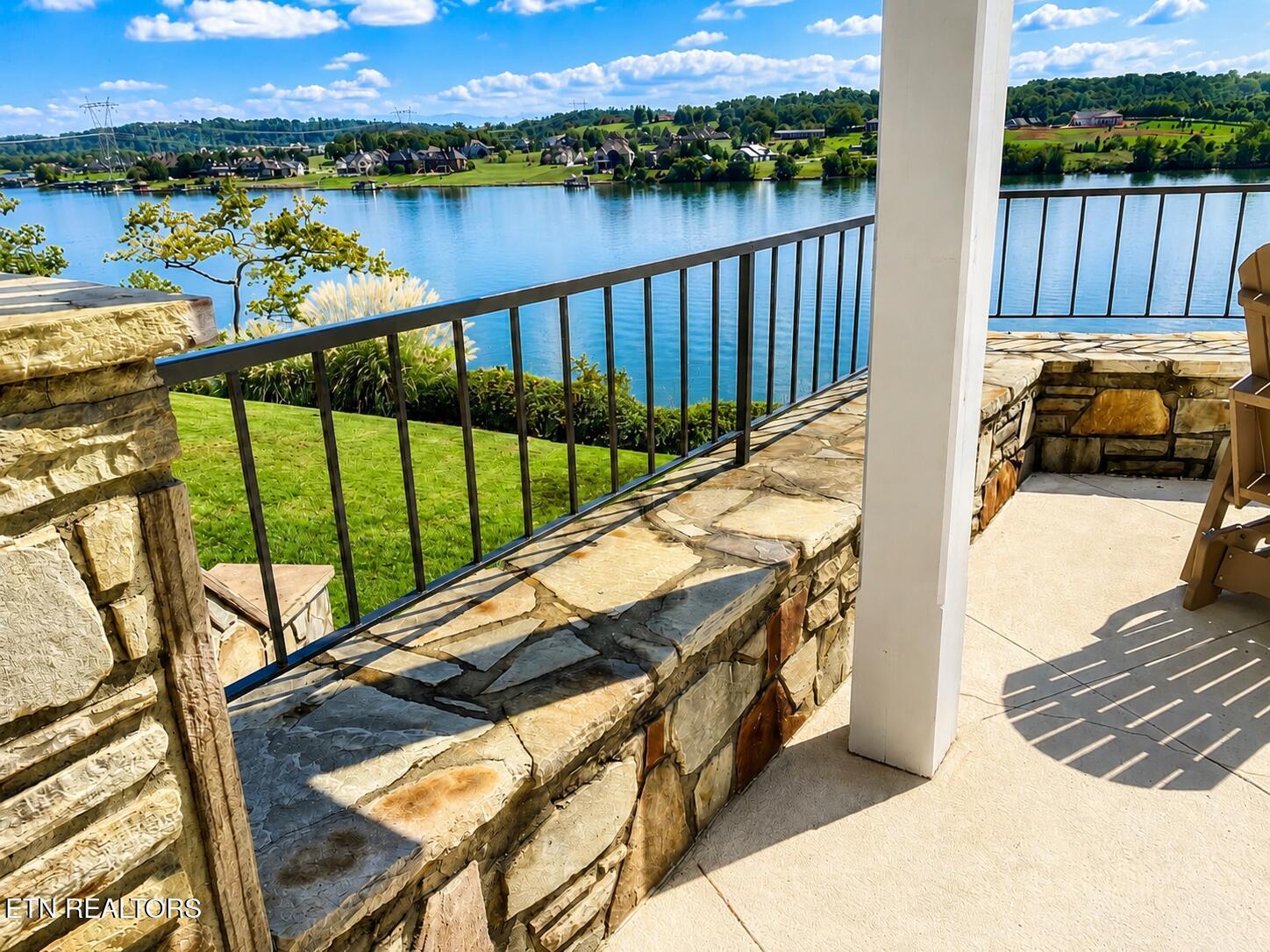 8941 Kelsey Lane, Knoxville, TN - Fort Loudoun and Tellico Lake Real Estate - Image# 8