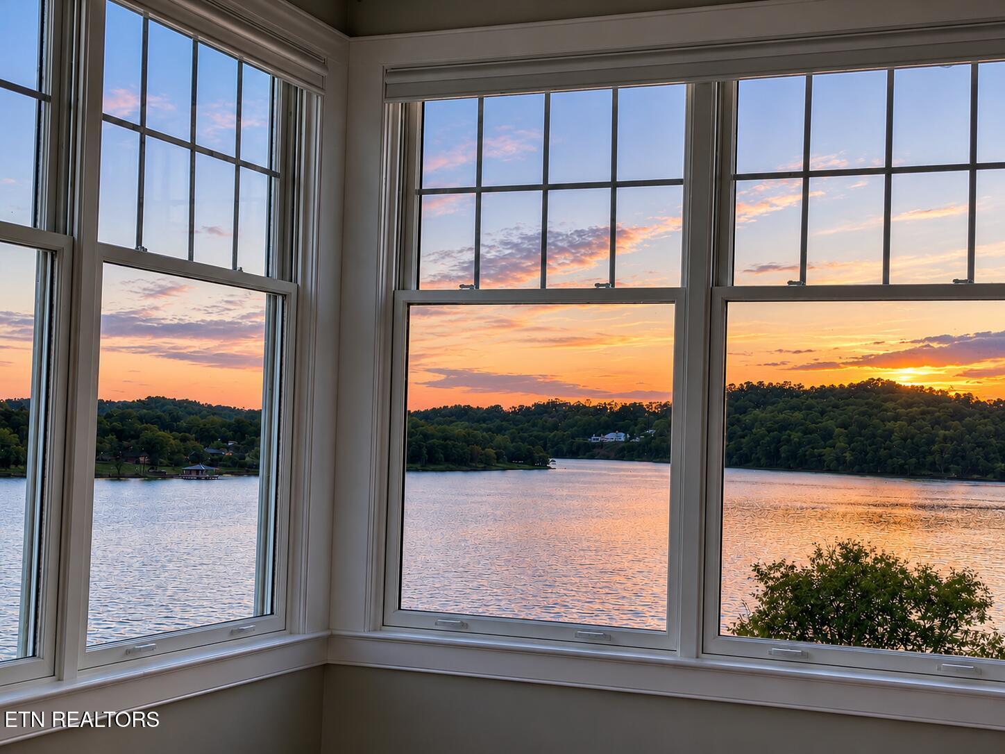 8941 Kelsey Lane, Knoxville, TN - Fort Loudoun and Tellico Lake Real Estate - Image# 10