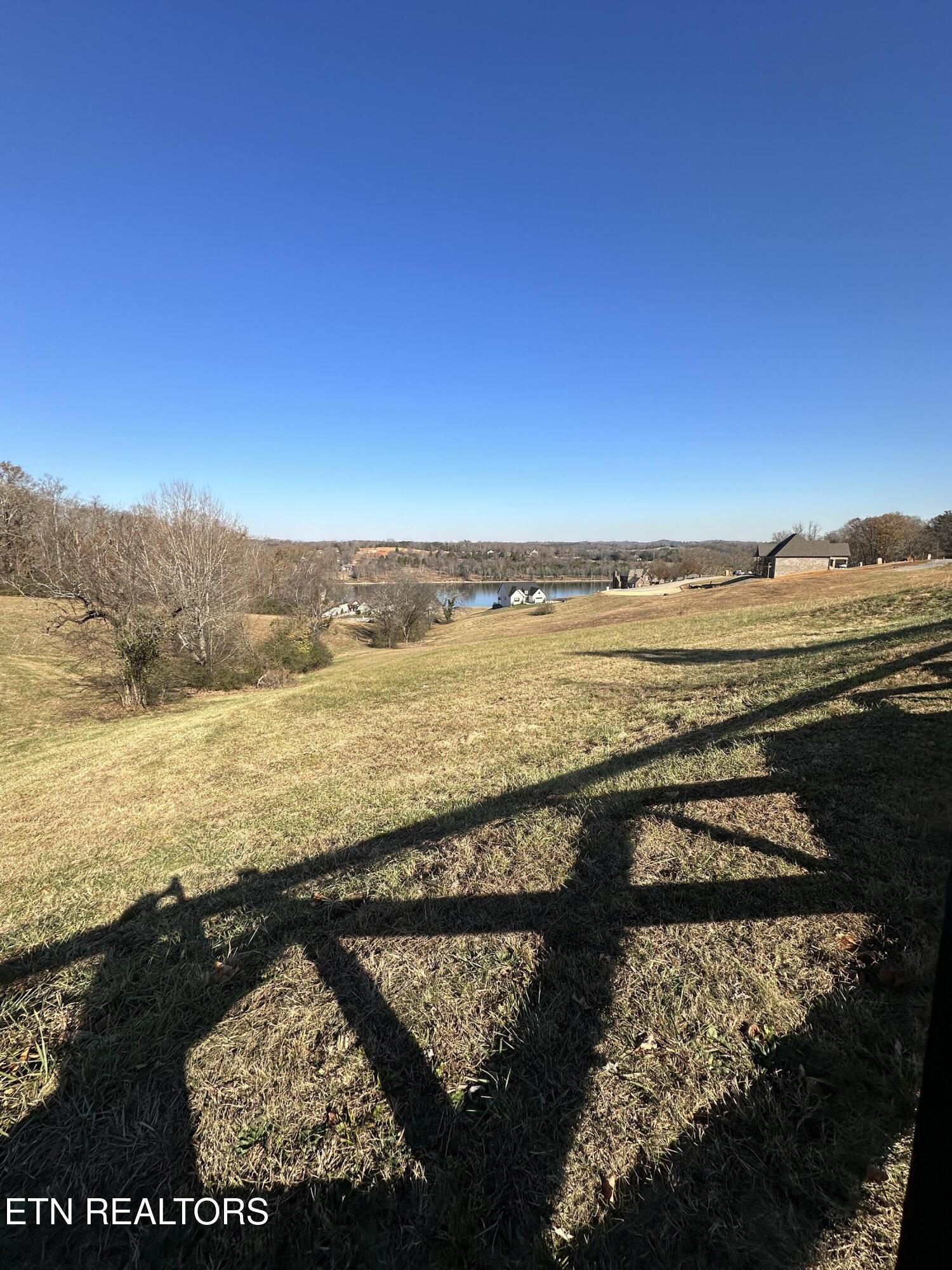 590 River Rd, Loudon, TN - Fort Loudoun and Tellico Lake Real Estate - Image# 4