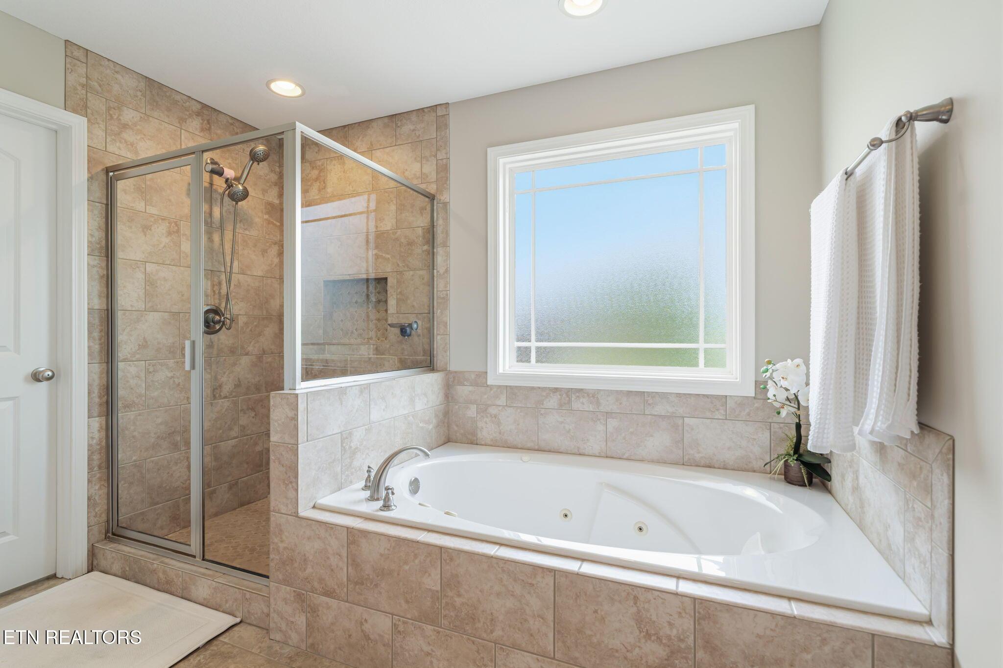 12339 Blacksburg Lane, Knoxville, TN - Fort Loudoun and Tellico Lake Real Estate - Image# 28
