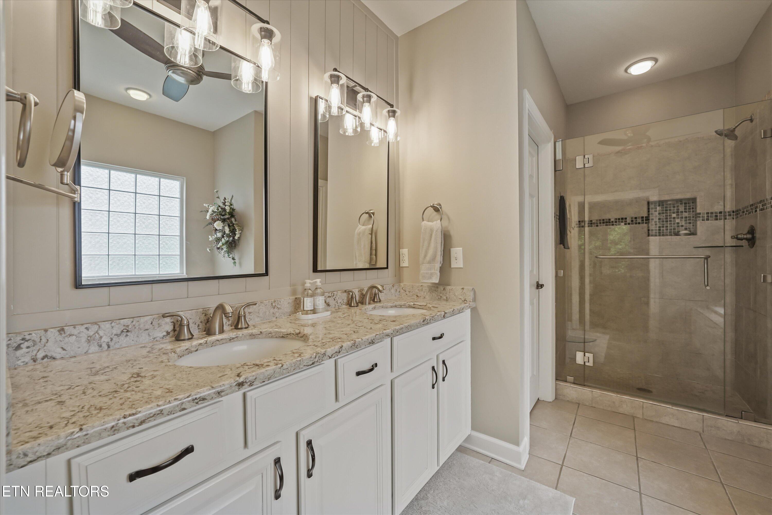 151 Coyatee Circle, Loudon, TN - Fort Loudoun and Tellico Lake Real Estate - Image# 18