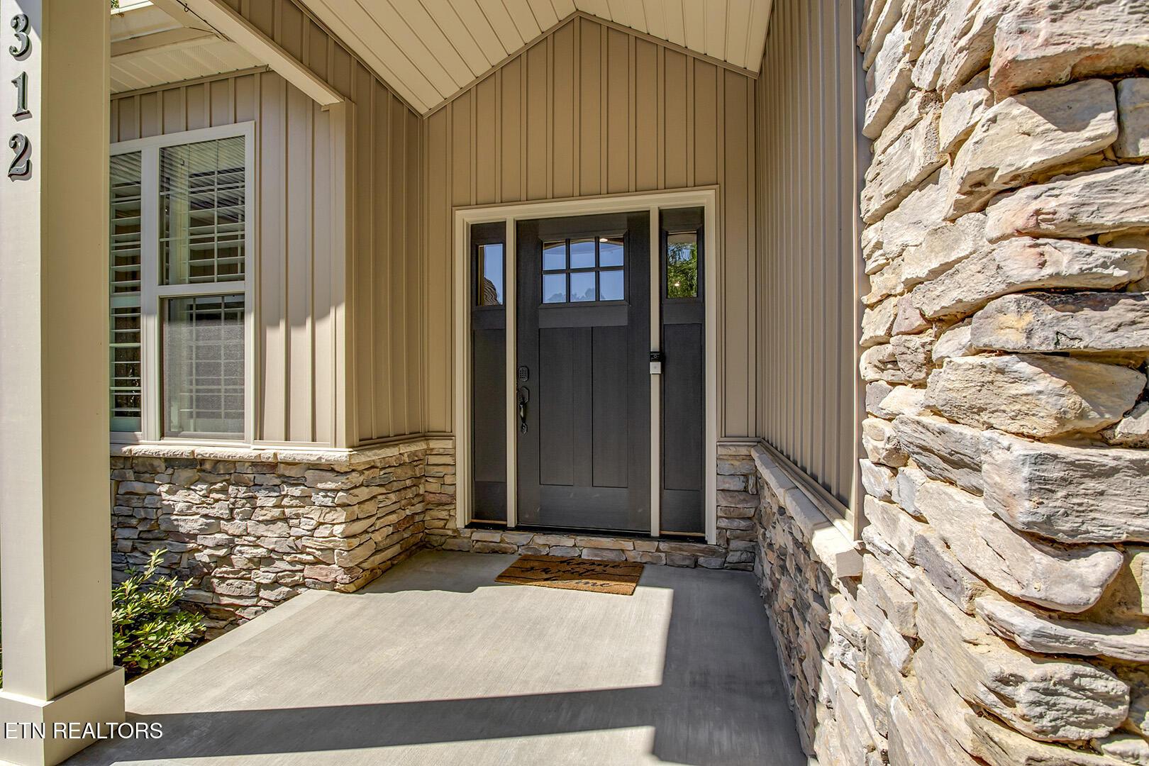 312 Elokwa Lane, Loudon, TN - Fort Loudoun and Tellico Lake Real Estate - Image# 7