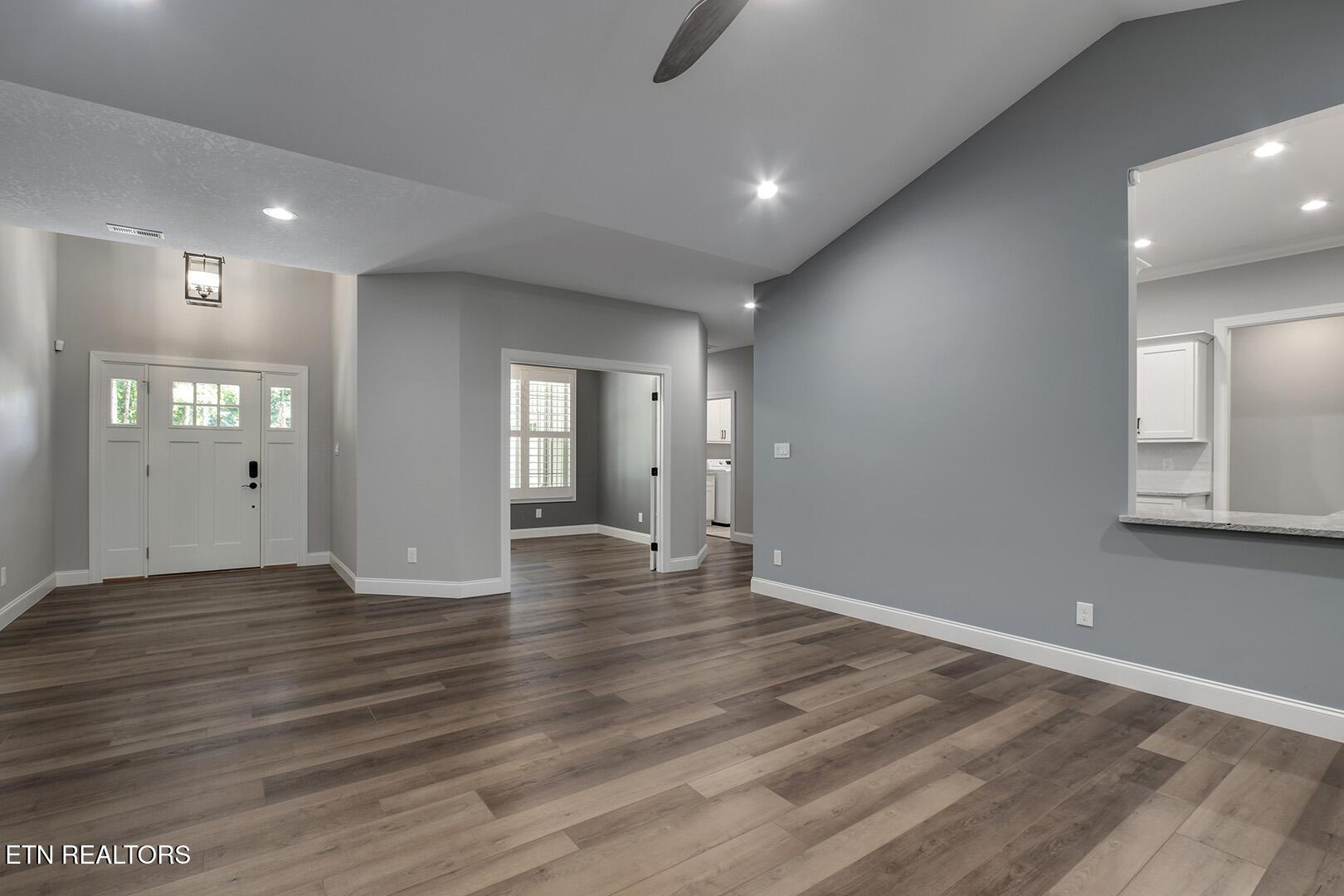312 Elokwa Lane, Loudon, TN - Fort Loudoun and Tellico Lake Real Estate - Image# 9