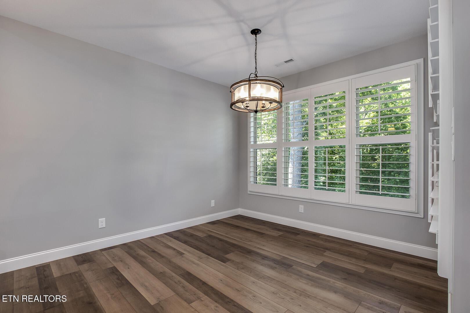 312 Elokwa Lane, Loudon, TN - Fort Loudoun and Tellico Lake Real Estate - Image# 15