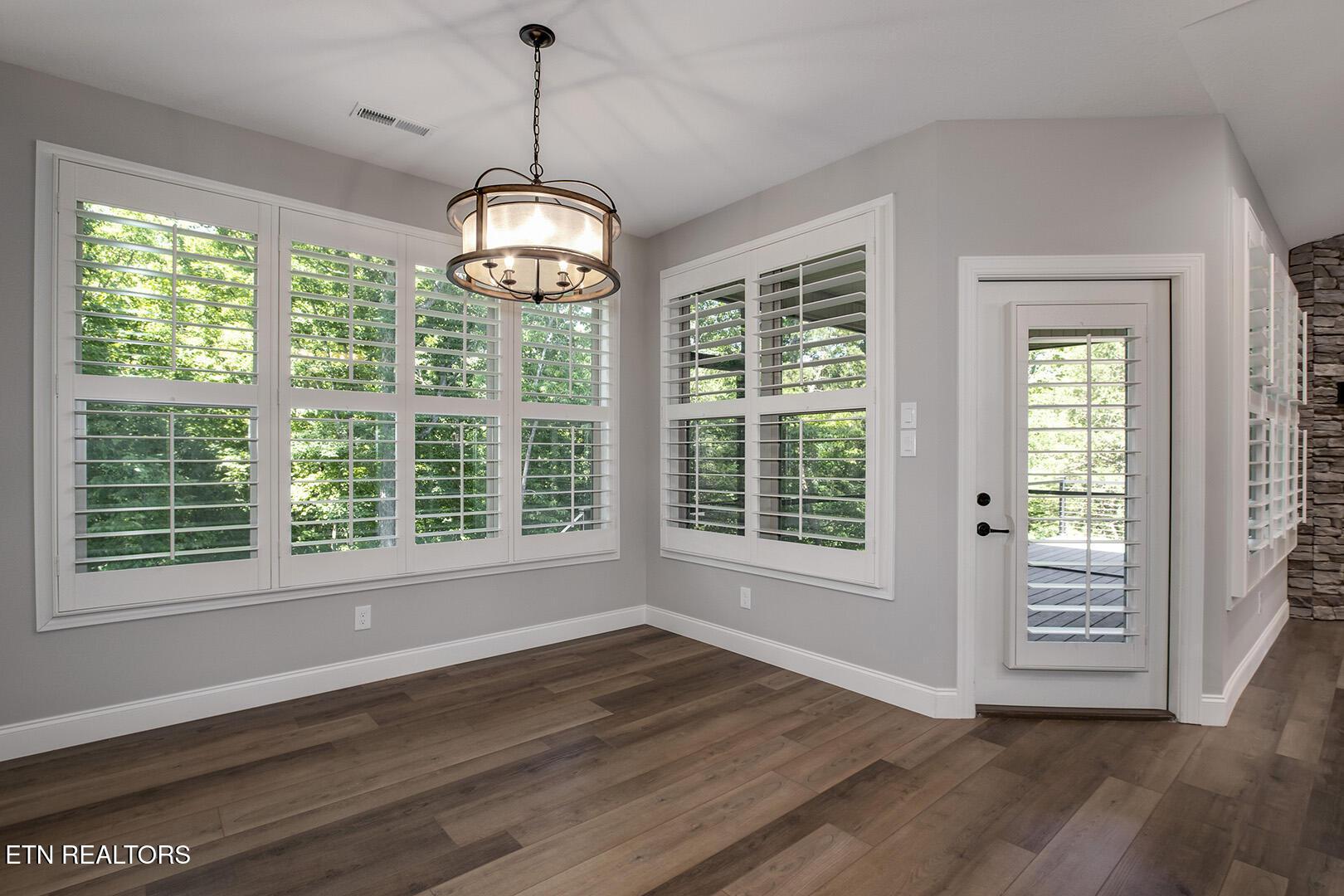 312 Elokwa Lane, Loudon, TN - Fort Loudoun and Tellico Lake Real Estate - Image# 16
