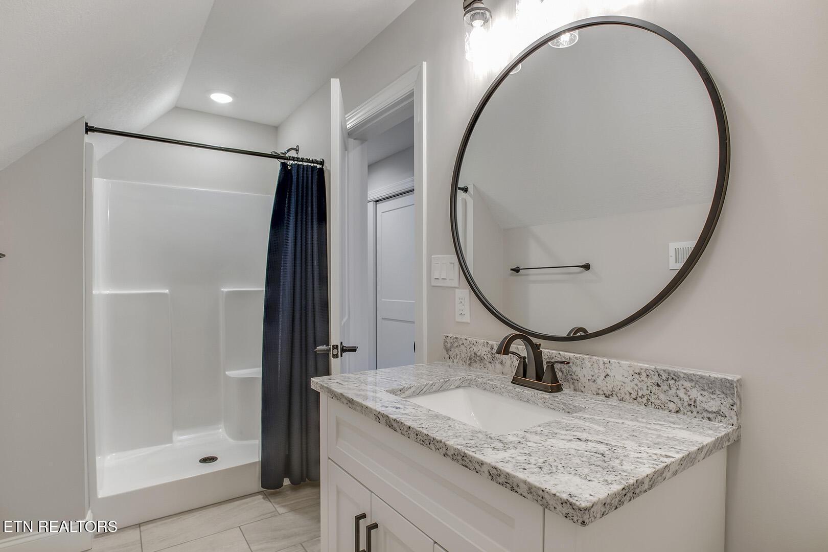 312 Elokwa Lane, Loudon, TN - Fort Loudoun and Tellico Lake Real Estate - Image# 38