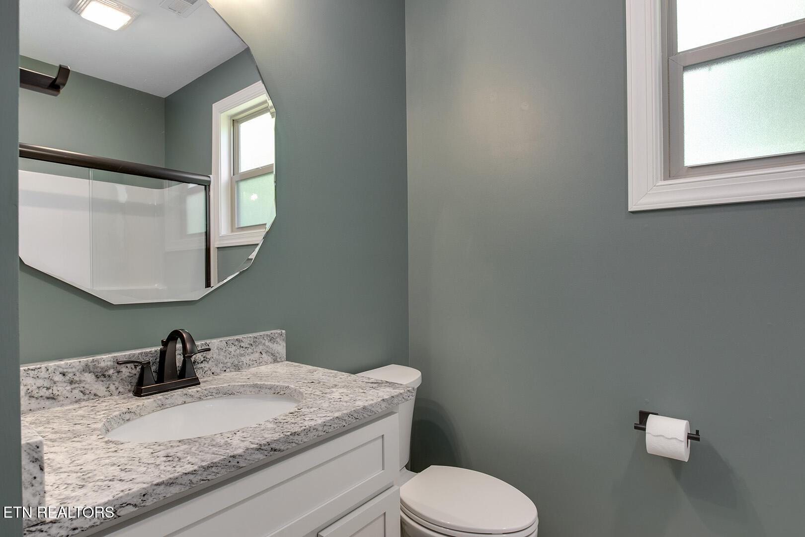 312 Elokwa Lane, Loudon, TN - Fort Loudoun and Tellico Lake Real Estate - Image# 49