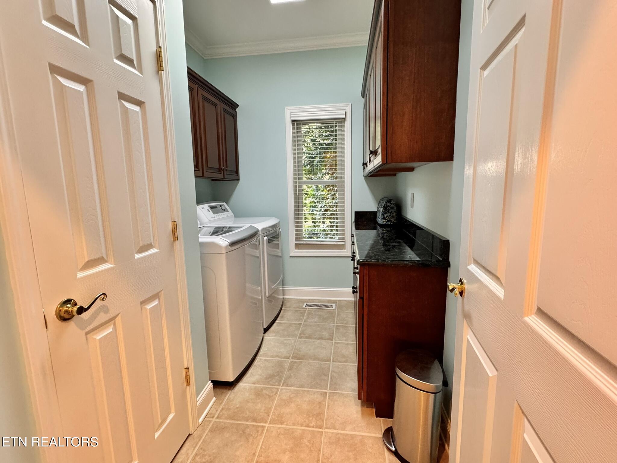 201 Iroquois Circle, Loudon, TN - Fort Loudoun and Tellico Lake Real Estate - Image# 14