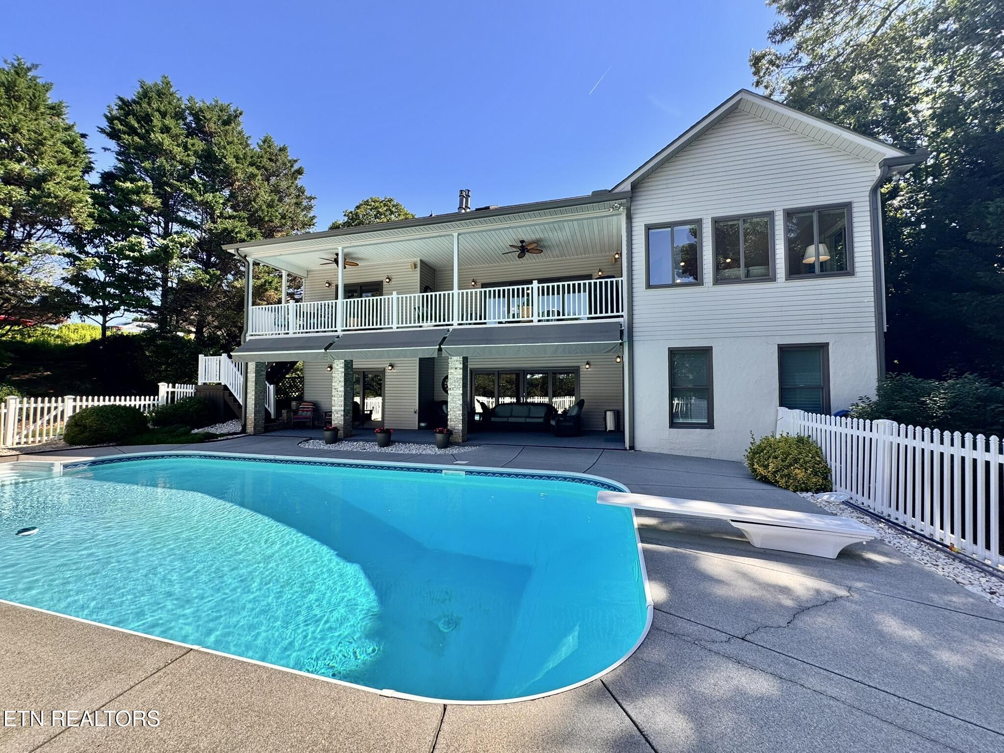 201 Iroquois Circle, Loudon, TN - Fort Loudoun and Tellico Lake Real Estate - Image# 52