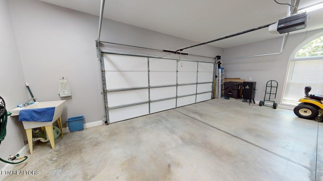 201 Iroquois Circle, Loudon, TN - Fort Loudoun and Tellico Lake Real Estate - Image# 49