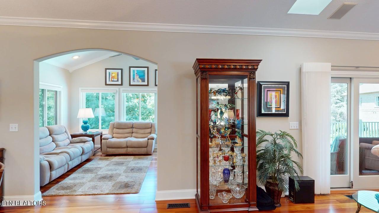 201 Iroquois Circle, Loudon, TN - Fort Loudoun and Tellico Lake Real Estate - Image# 15