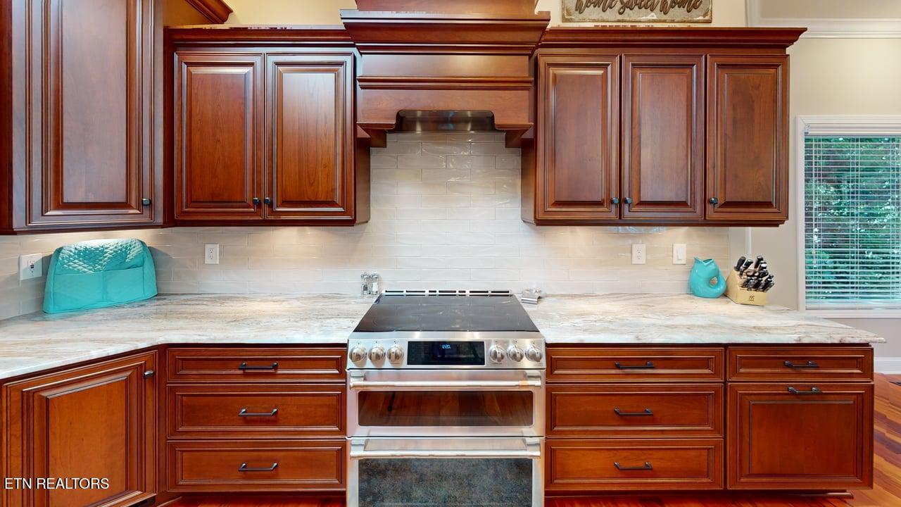 201 Iroquois Circle, Loudon, TN - Fort Loudoun and Tellico Lake Real Estate - Image# 13