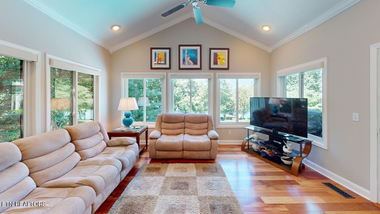 201 Iroquois Circle, Loudon, TN - Fort Loudoun and Tellico Lake Real Estate - Image# 17