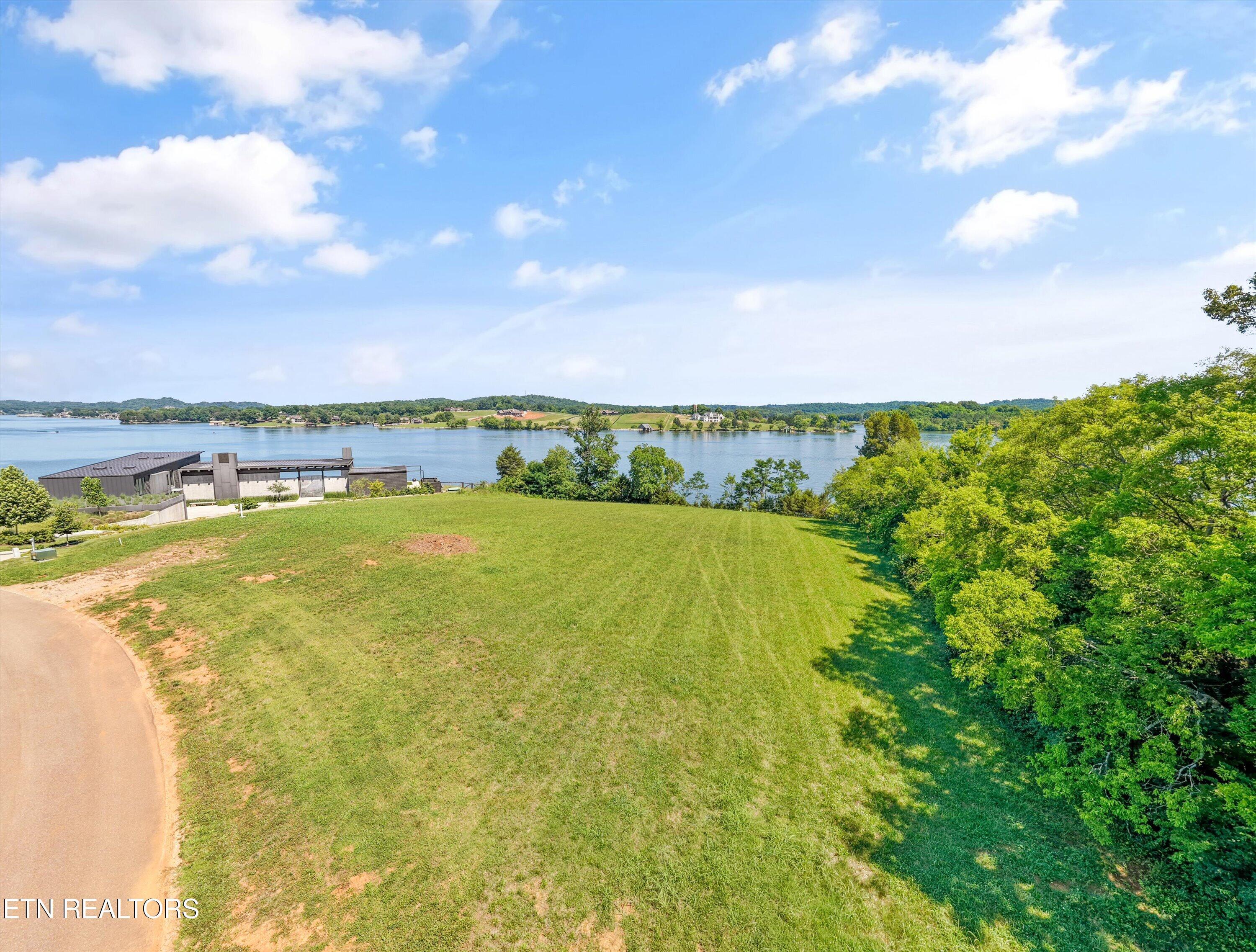 10640 Albion Way, Knoxville, TN - Fort Loudoun and Tellico Lake Real Estate - Image# 2