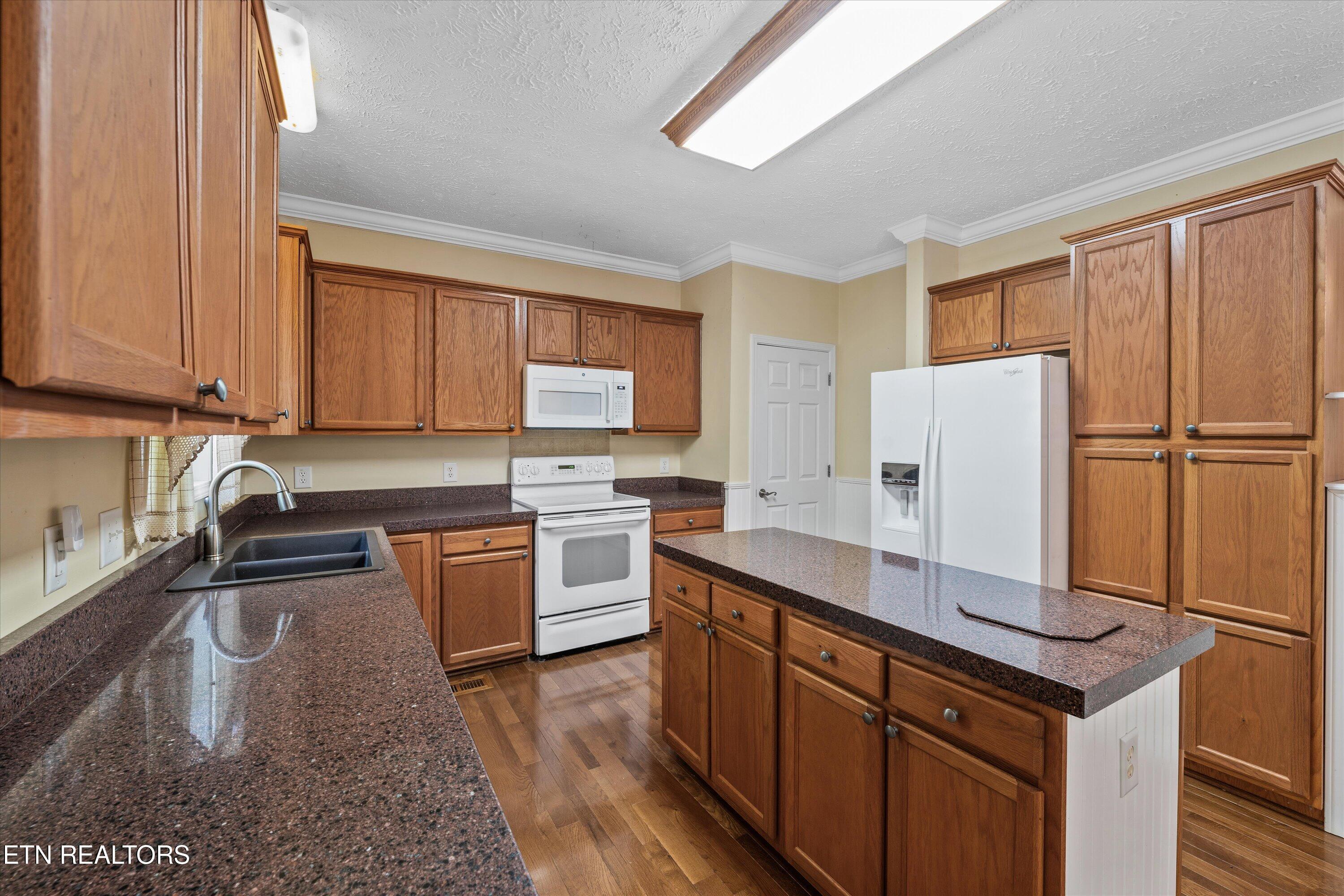102 Chaloni Lane, Loudon, TN - Fort Loudoun and Tellico Lake Real Estate - Image# 12