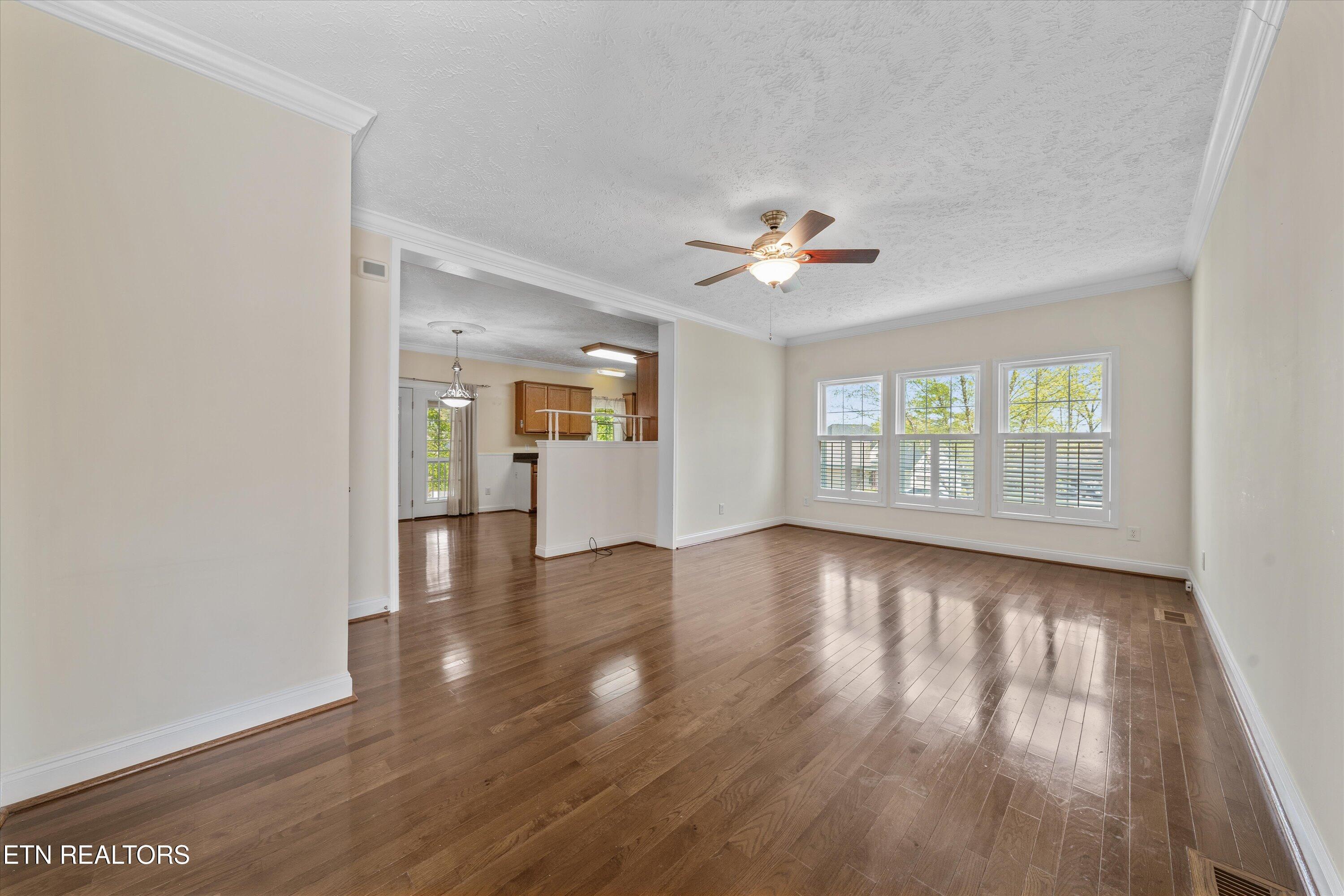 102 Chaloni Lane, Loudon, TN - Fort Loudoun and Tellico Lake Real Estate - Image# 6
