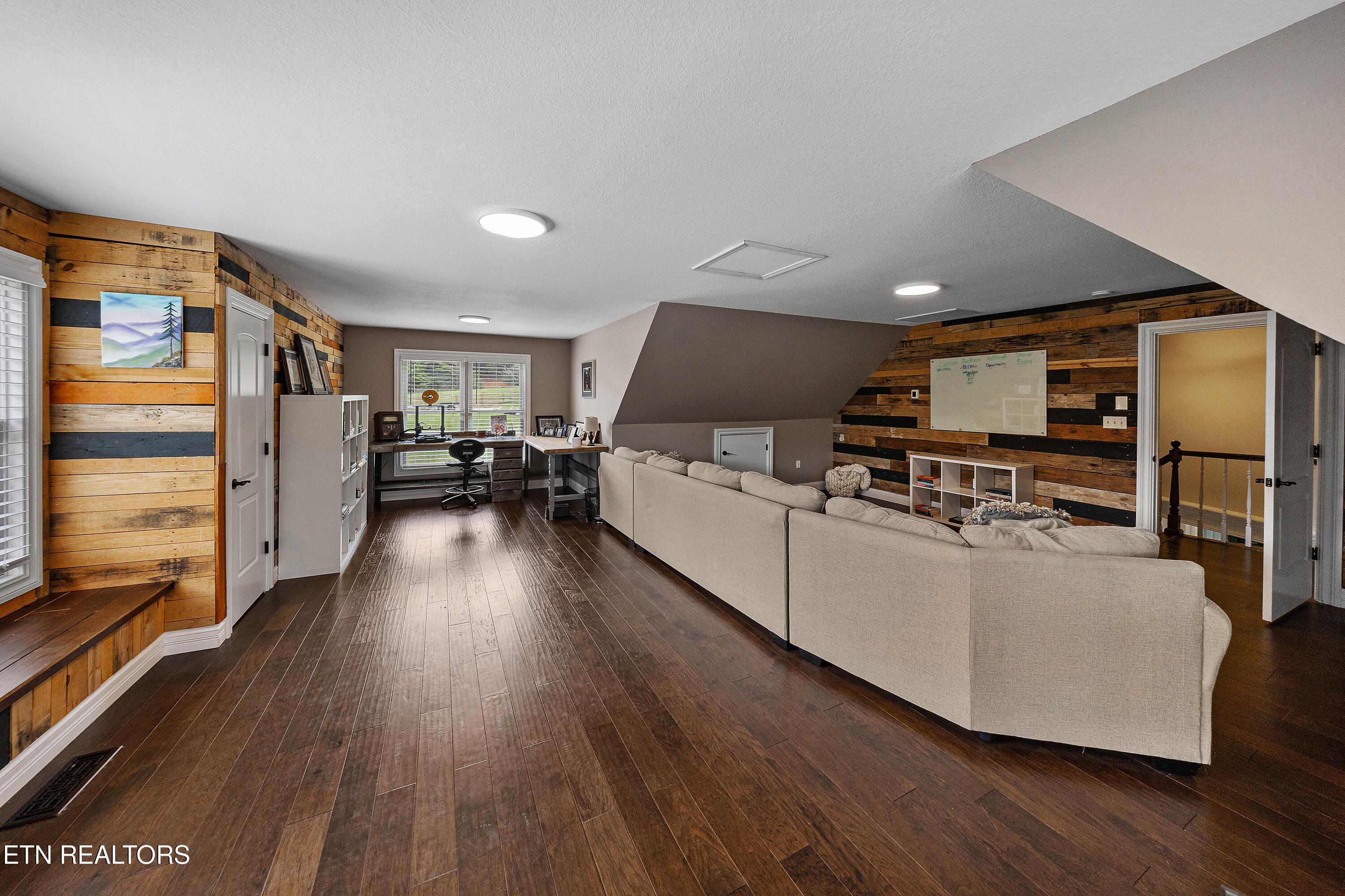 3105 Stephens Landing Way, Knoxville, TN - Fort Loudoun and Tellico Lake Real Estate - Image# 34