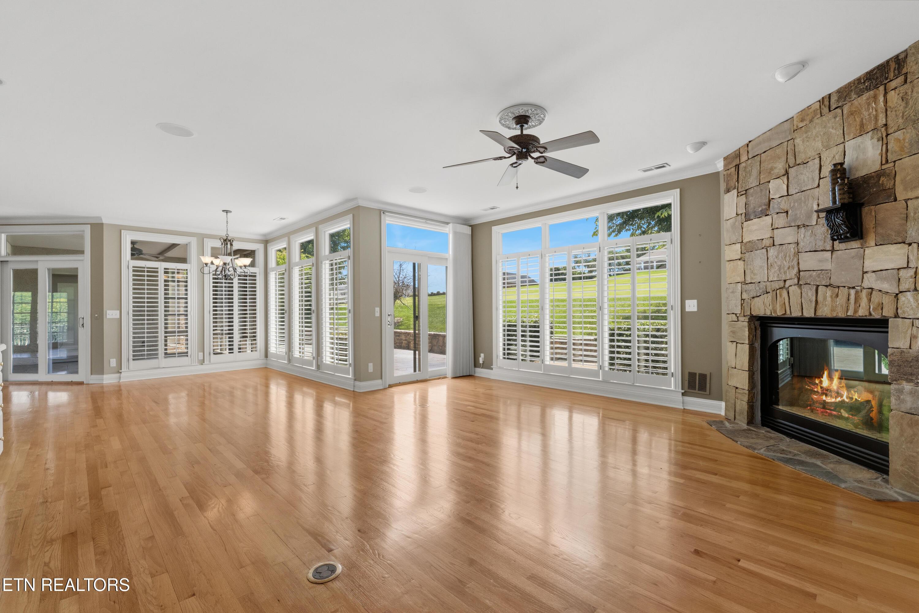 310 Pineberry Drive, Vonore, TN - Fort Loudoun and Tellico Lake Real Estate - Image# 9