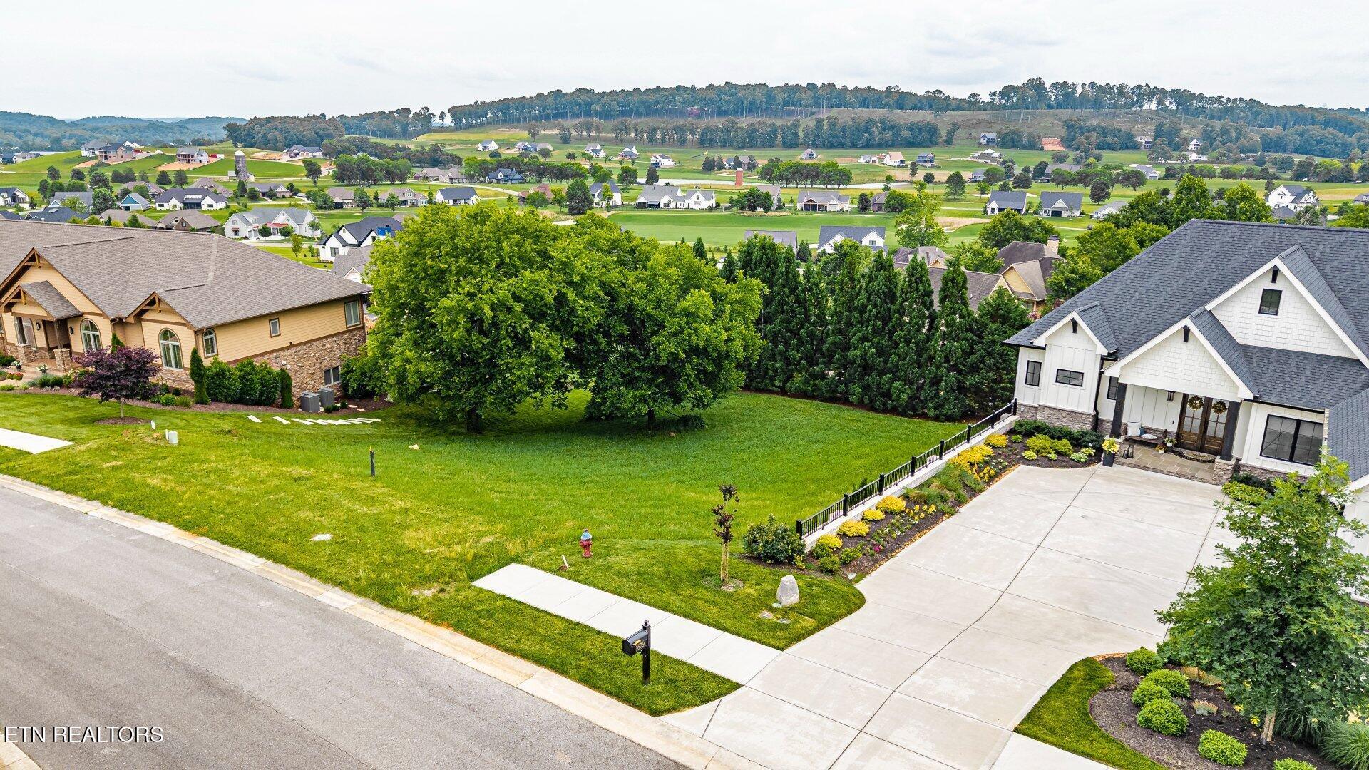 1587 Eagle Point Drive, Loudon, TN - Fort Loudoun and Tellico Lake Real Estate - Image# 1