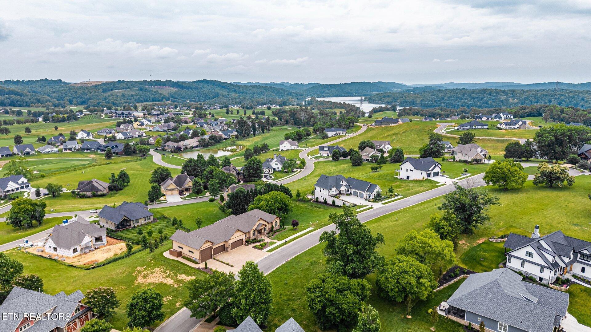 1587 Eagle Point Drive, Loudon, TN - Fort Loudoun and Tellico Lake Real Estate - Image# 11