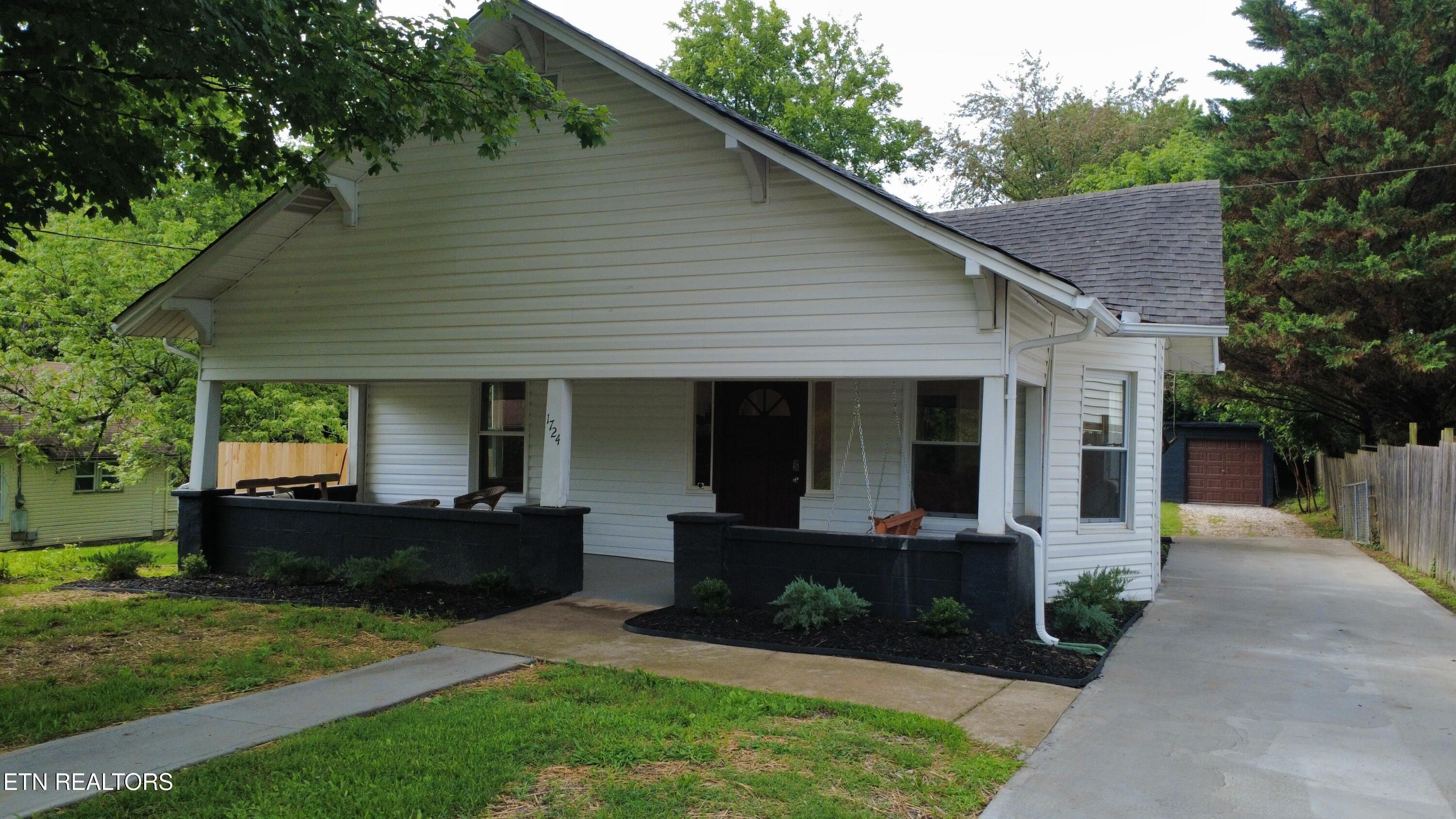1724 Minnis Ave, Knoxville, TN - Fort Loudoun and Tellico Lake Real Estate - Image# 19