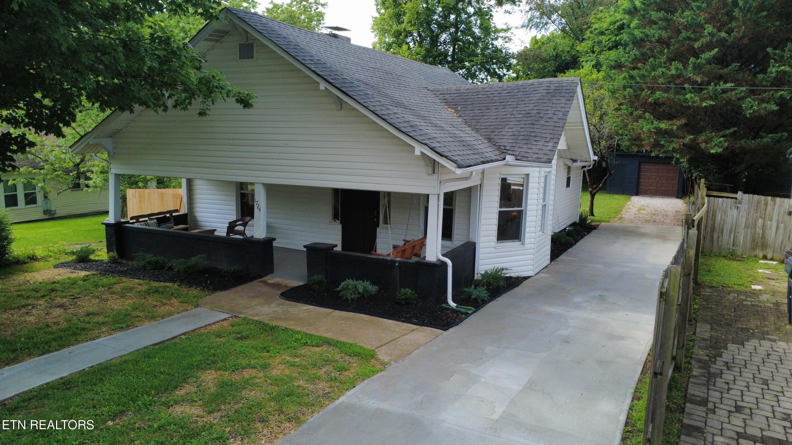 1724 Minnis Ave, Knoxville, TN - Fort Loudoun and Tellico Lake Real Estate - Image# 35