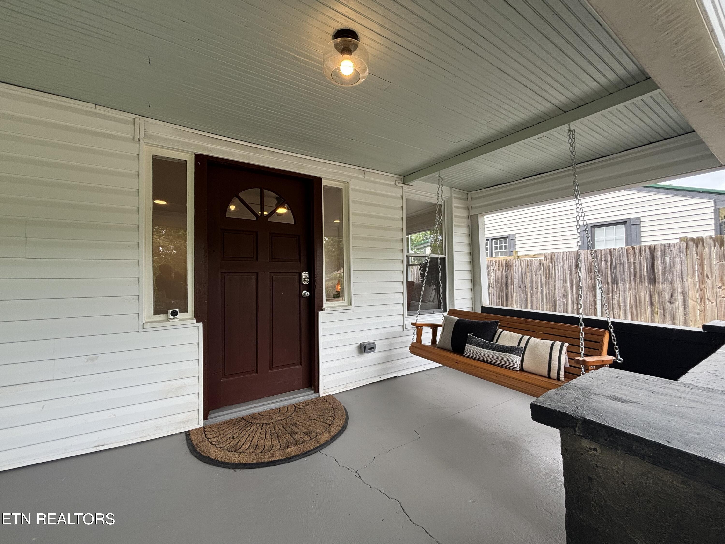 1724 Minnis Ave, Knoxville, TN - Fort Loudoun and Tellico Lake Real Estate - Image# 9