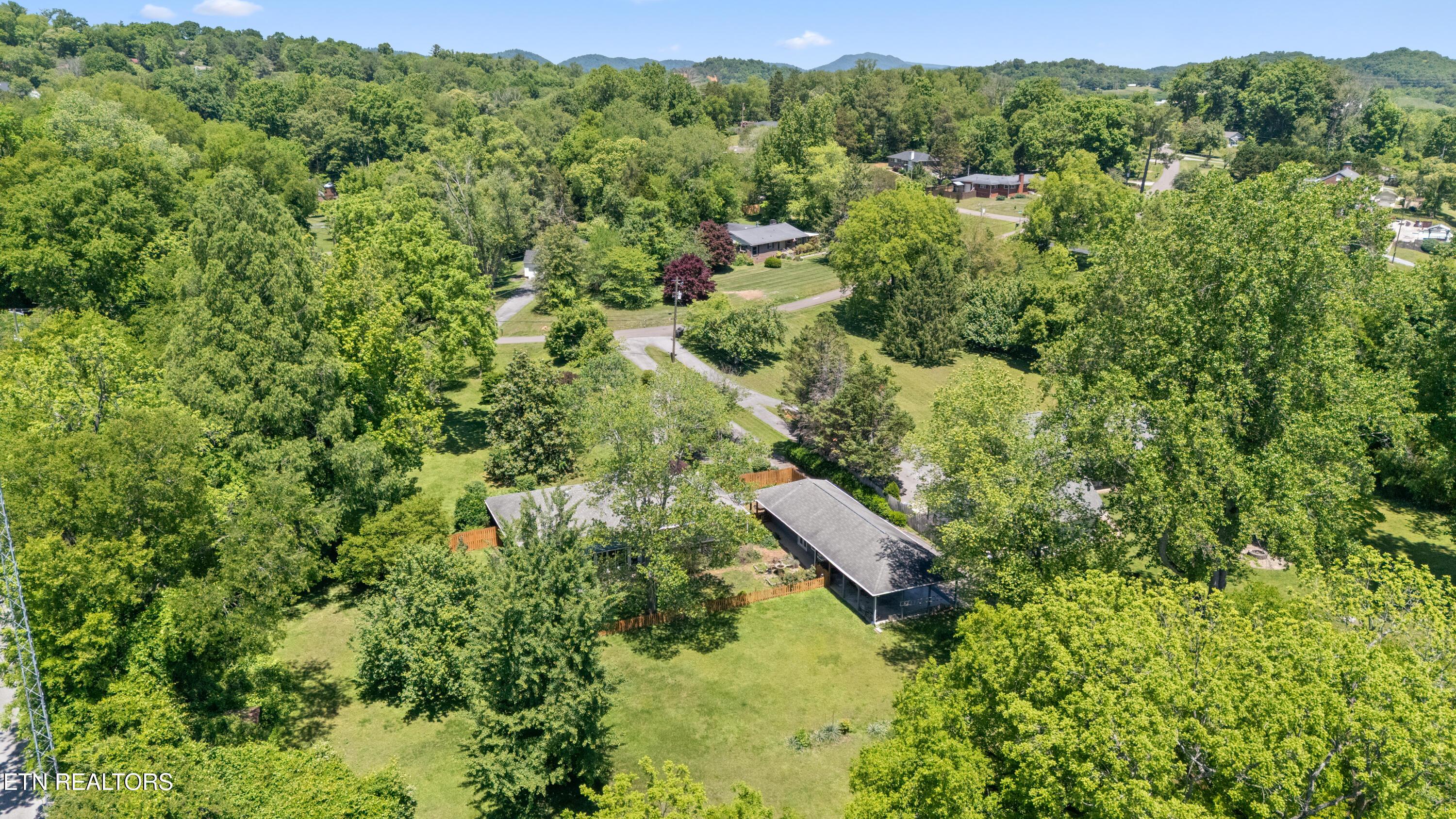 5800 Holston Hills Rd, Knoxville, TN - Fort Loudoun and Tellico Lake Real Estate - Image# 21