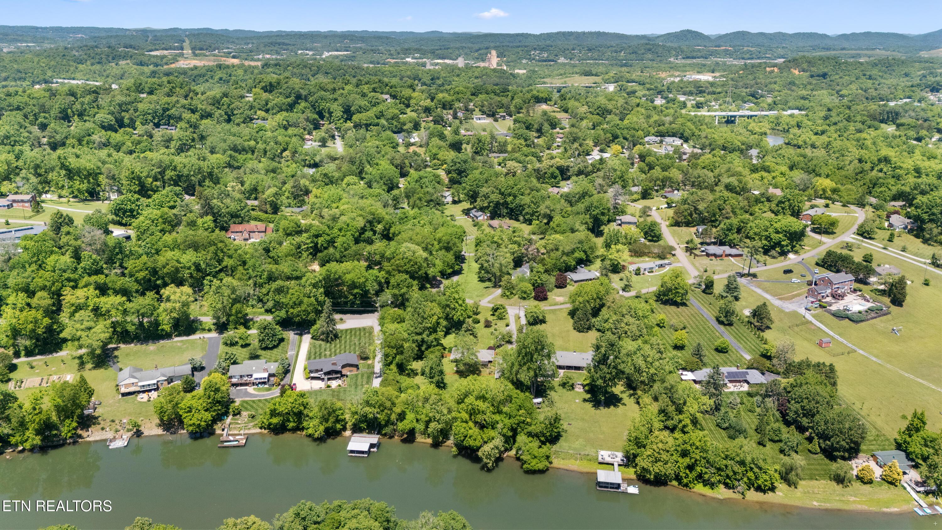 5800 Holston Hills Rd, Knoxville, TN - Fort Loudoun and Tellico Lake Real Estate - Image# 24