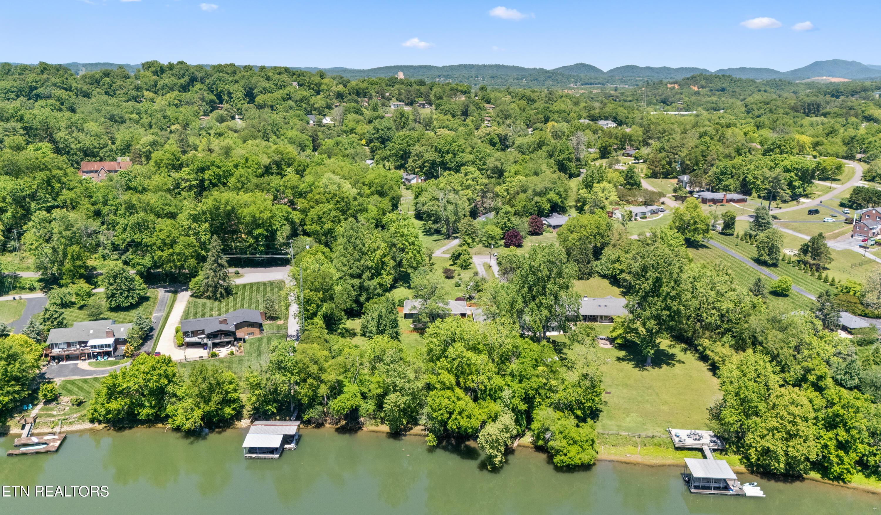 5800 Holston Hills Rd, Knoxville, TN - Fort Loudoun and Tellico Lake Real Estate - Image# 26