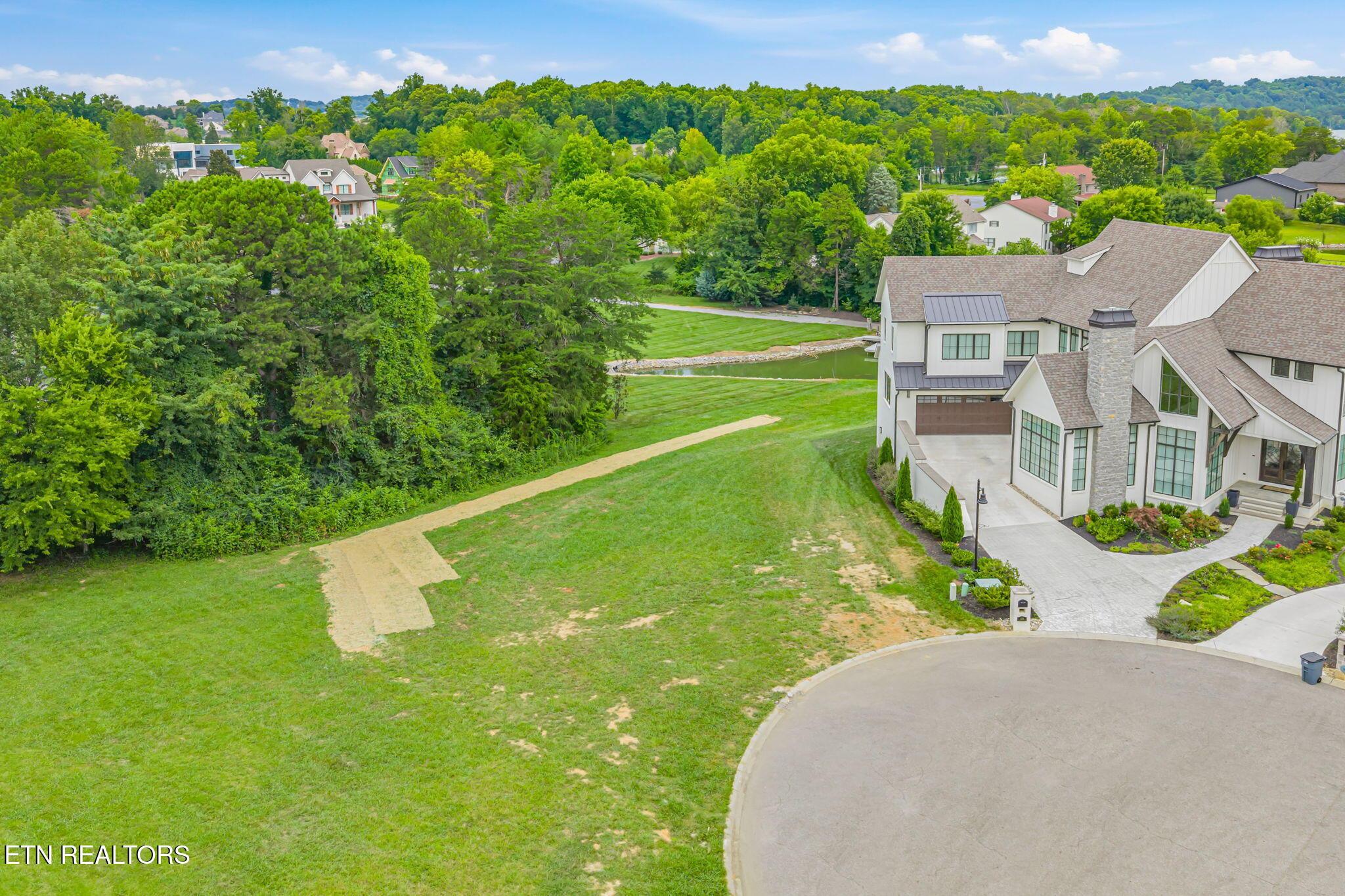 1607 Yachtsman Way, Knoxville, TN - Fort Loudoun and Tellico Lake Real Estate - Image# 32