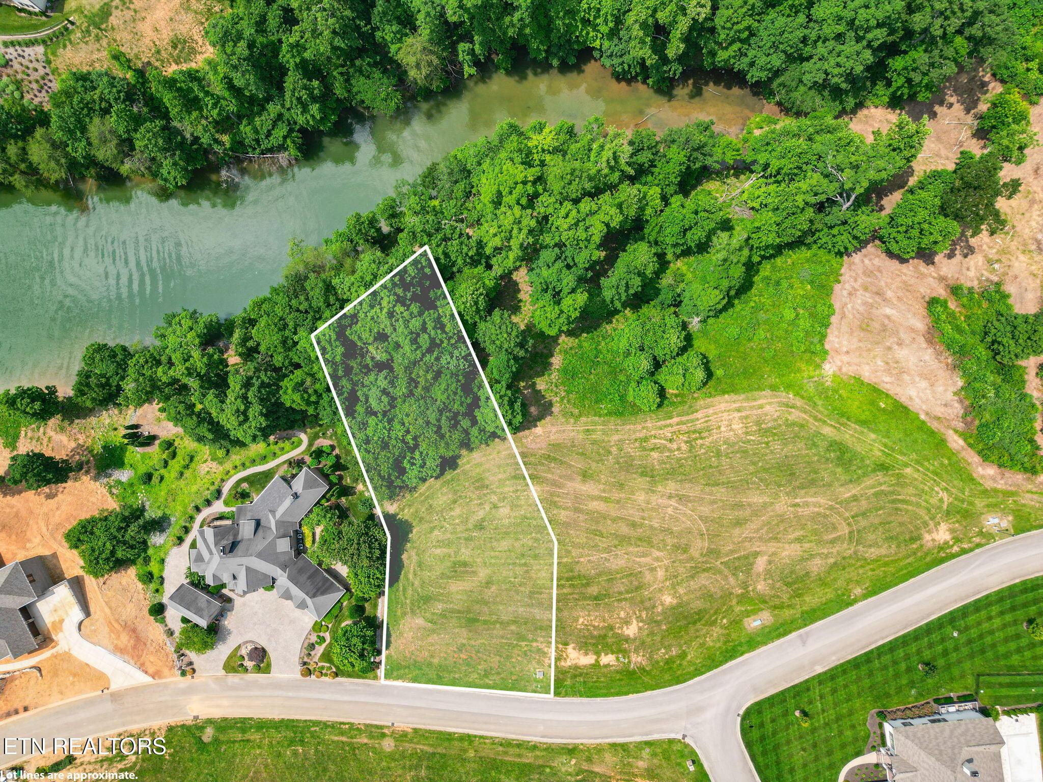 846 Taffrail Drive, Lenoir City, TN - Fort Loudoun and Tellico Lake Real Estate - Image# 10