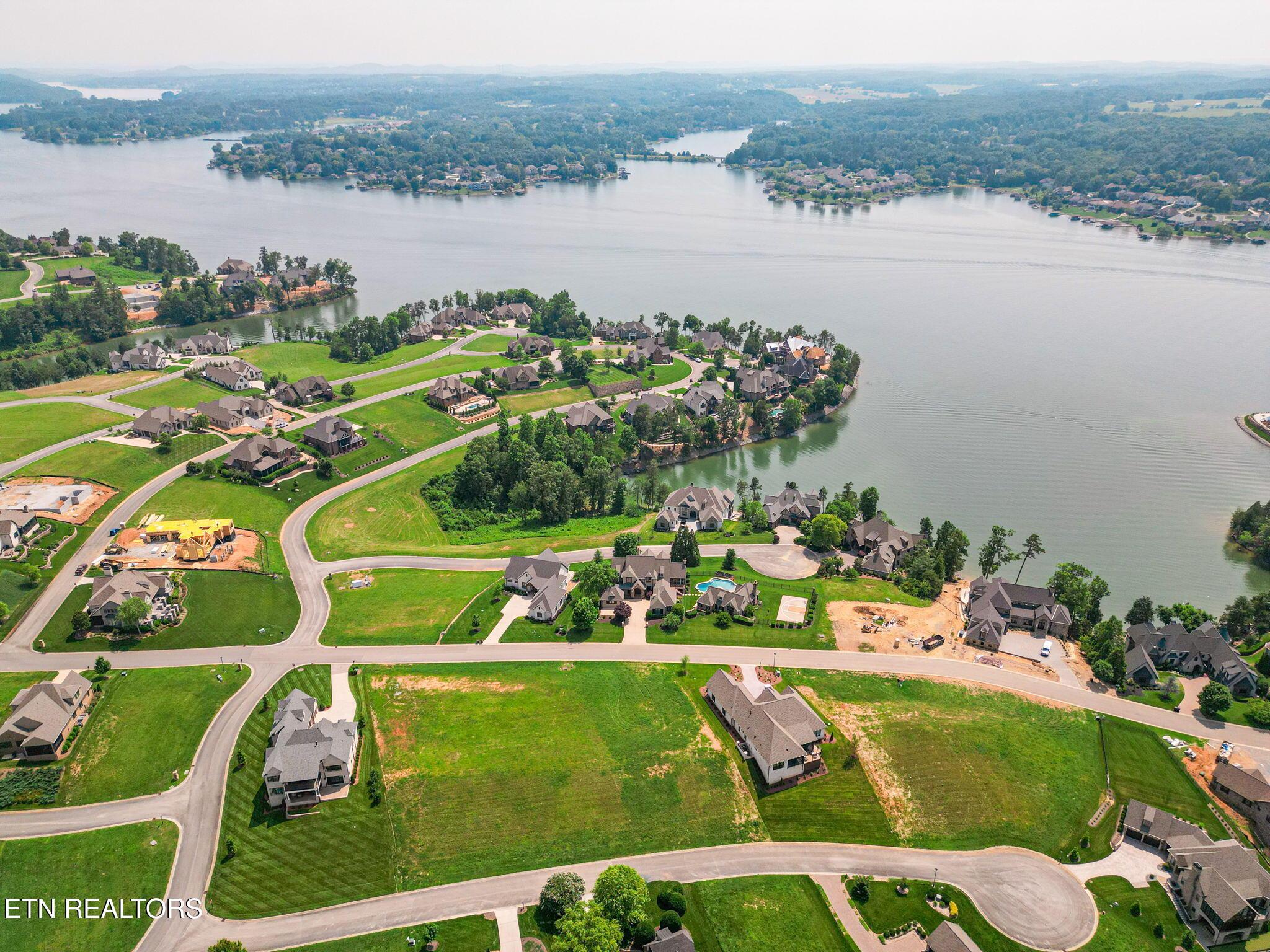 379 Cypress Pointe Drive, Lenoir City, TN - Fort Loudoun and Tellico Lake Real Estate - Image# 9
