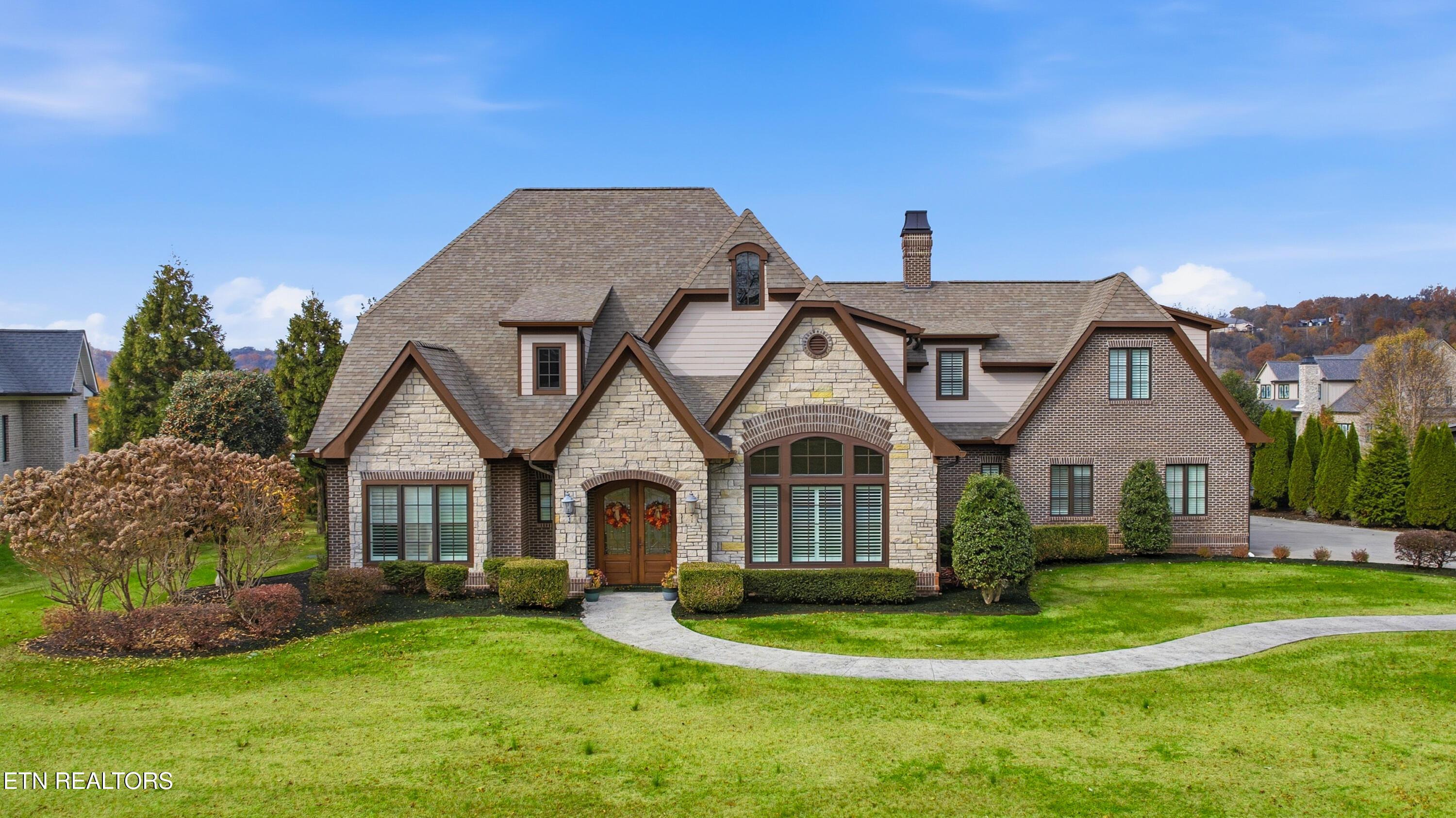 3713 Edgewater Way, Louisville, TN - Fort Loudoun and Tellico Lake Real Estate - Image# 2