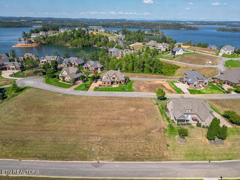 863 Castaway Lane, Lenoir City, TN - Fort Loudoun and Tellico Lake Real Estate - Image# 6