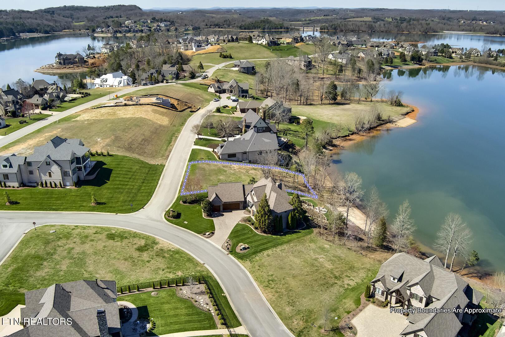 204 Cypress Pointe Drive, Lenoir City, TN - Fort Loudoun and Tellico Lake Real Estate - Image# 5
