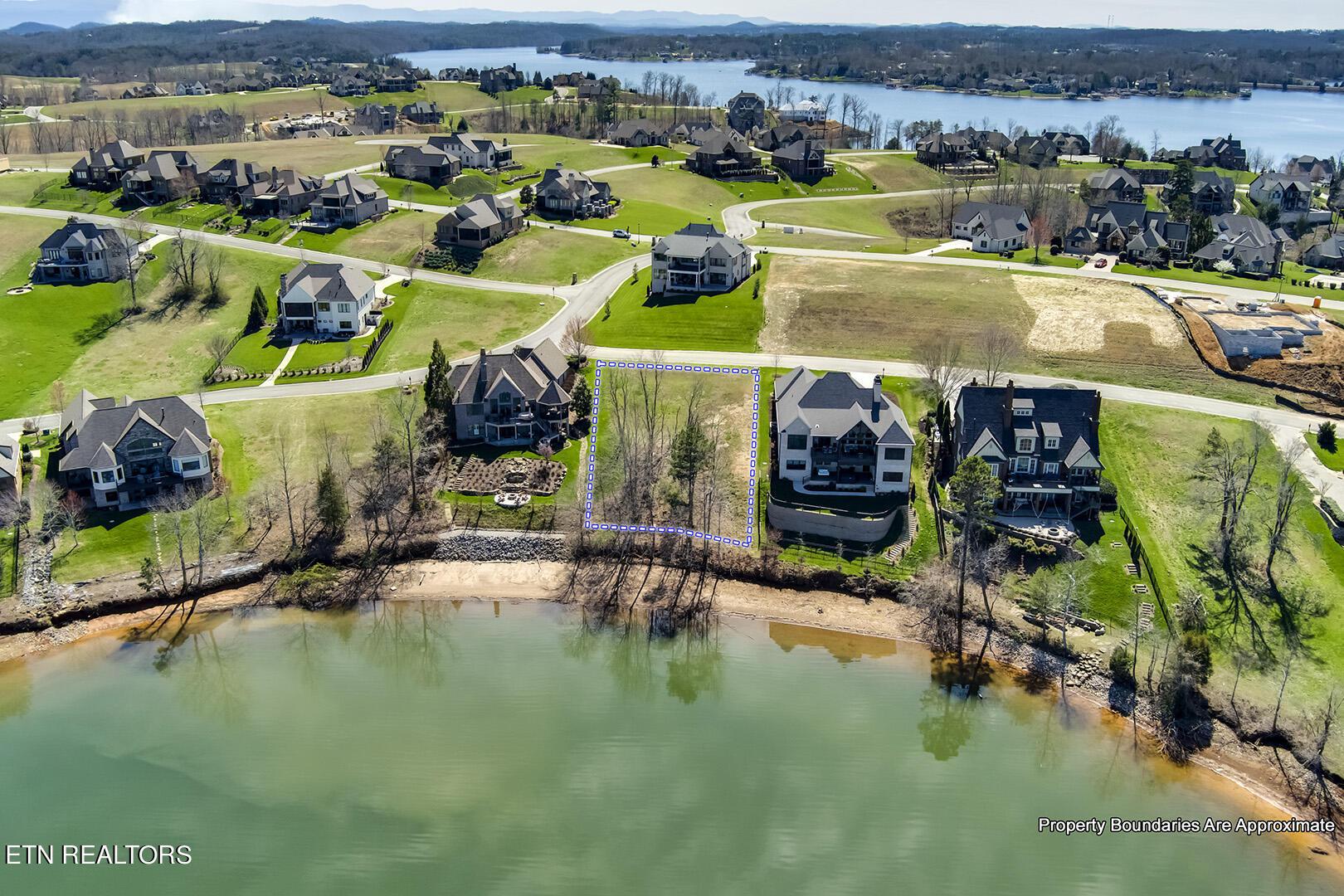 204 Cypress Pointe Drive, Lenoir City, TN - Fort Loudoun and Tellico Lake Real Estate - Image# 7
