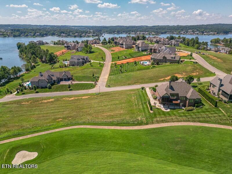 611 Starboard Drive, Lenoir City, TN - Fort Loudoun and Tellico Lake Real Estate - Image# 2