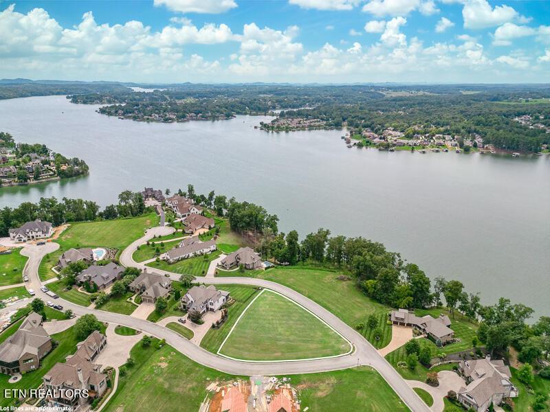 240 Southern Way, Lenoir City, TN - Fort Loudoun and Tellico Lake Real Estate - Image# 9