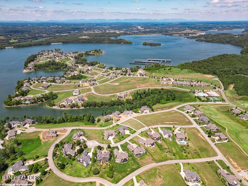 522 Commodore Drive, Lenoir City, TN - Fort Loudoun and Tellico Lake Real Estate - Image# 8