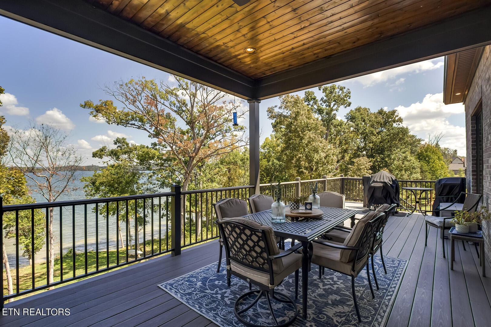 17012 Lighthouse Pointe Drive, Lenoir City, TN - Fort Loudoun and Tellico Lake Real Estate - Image# 21