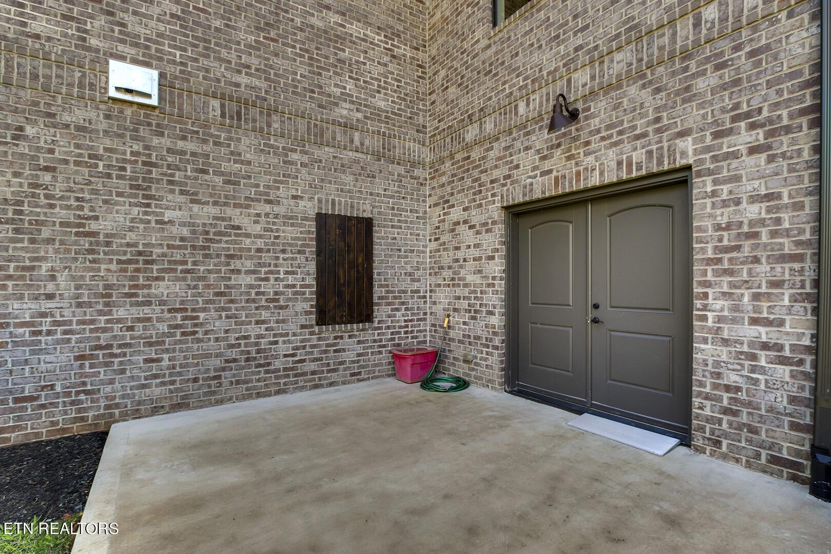 17012 Lighthouse Pointe Drive, Lenoir City, TN - Fort Loudoun and Tellico Lake Real Estate - Image# 43