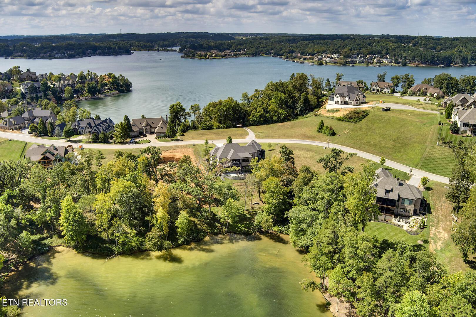 17012 Lighthouse Pointe Drive, Lenoir City, TN - Fort Loudoun and Tellico Lake Real Estate - Image# 56