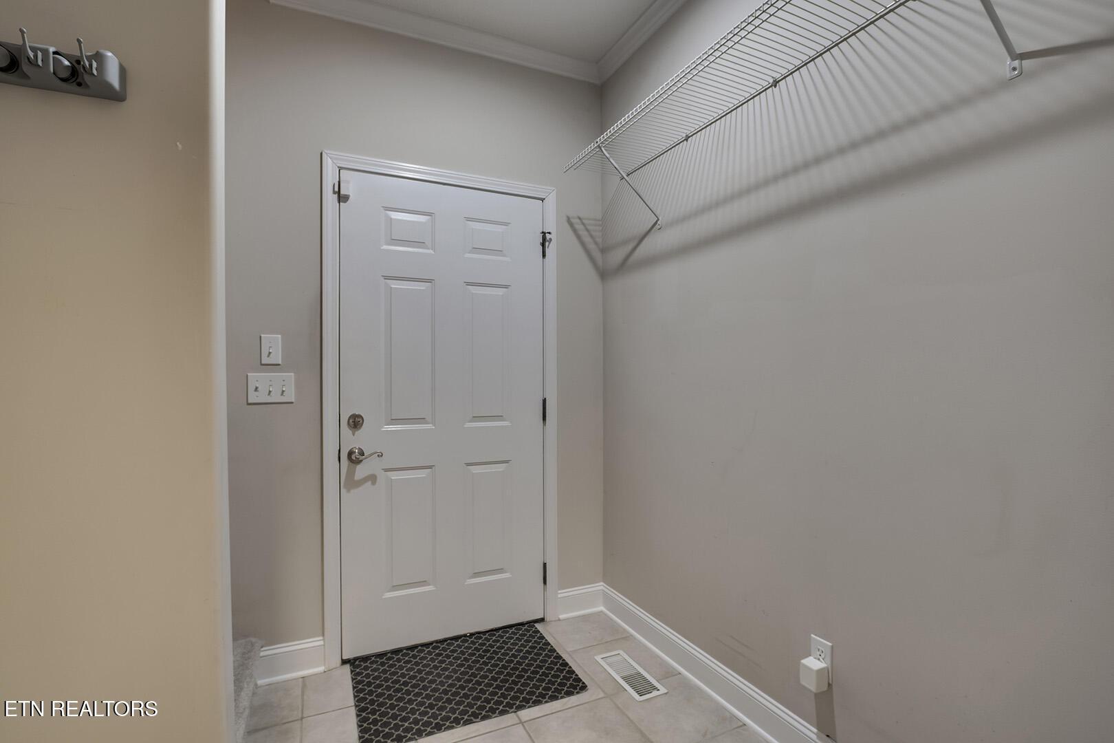 106 Geya Circle, Loudon, TN - Fort Loudoun and Tellico Lake Real Estate - Image# 38