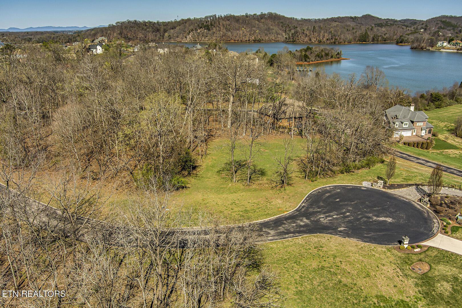 141 Song Sparrow Drive, Vonore, TN - Fort Loudoun and Tellico Lake Real Estate - Image# 4