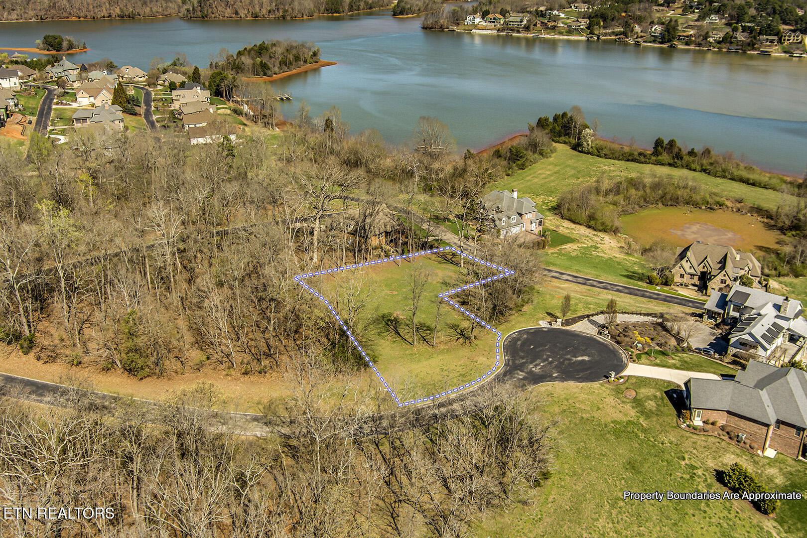 141 Song Sparrow Drive, Vonore, TN - Fort Loudoun and Tellico Lake Real Estate - Image# 21