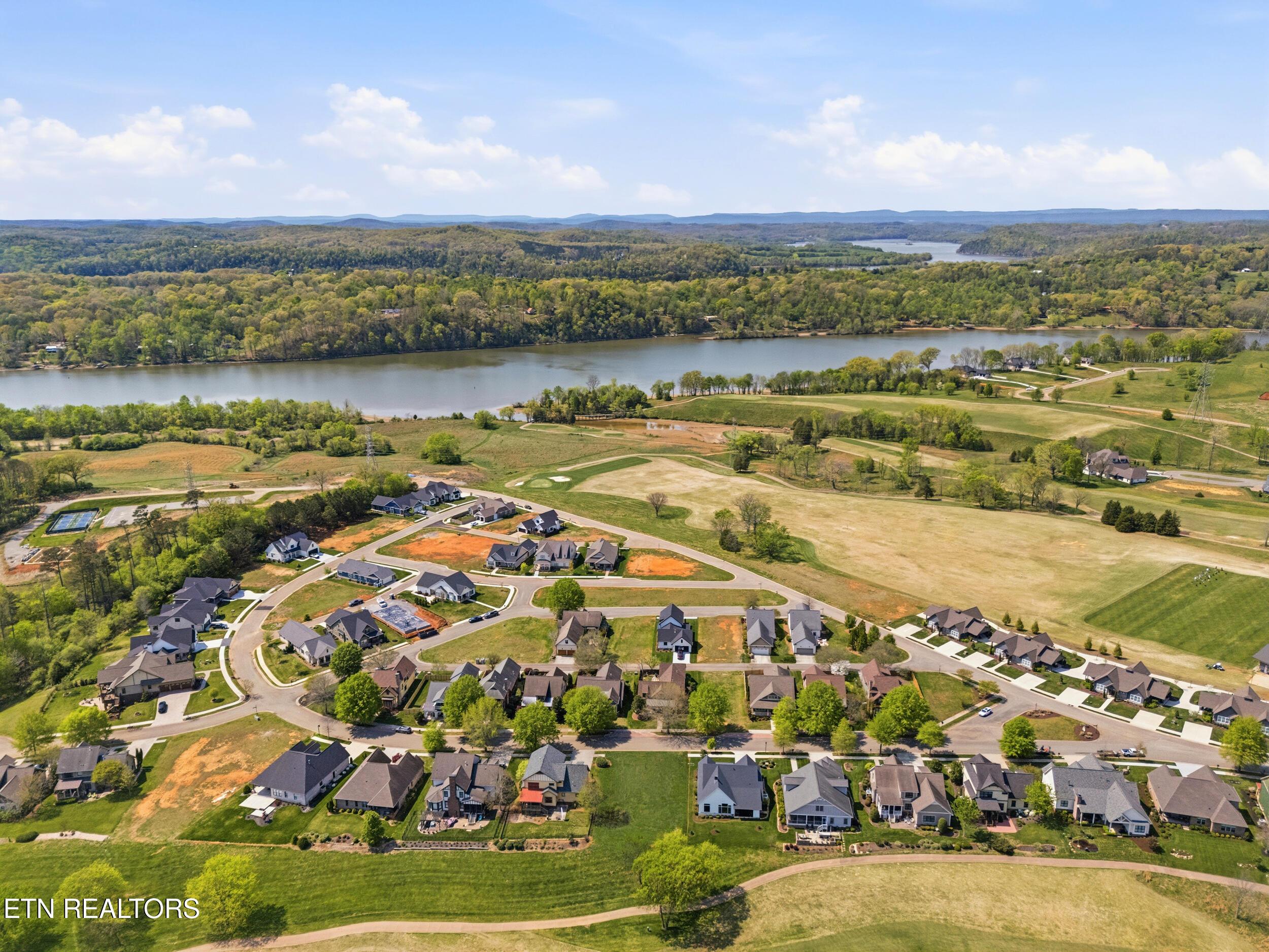 595 Bobcat Run Drive, Loudon, TN - Fort Loudoun and Tellico Lake Real Estate - Image# 18